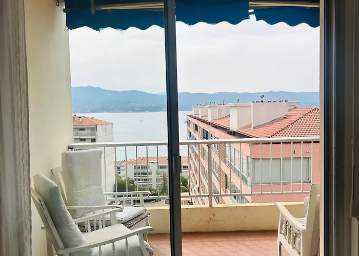 Appartement T2 Vue à 8 Min Du Centre D'ajaccio Et 1 Min Des Plages Ajaccio (Corsica)
